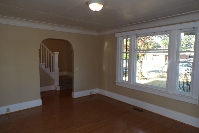 Building Photo - 4912 SE 99th Ave