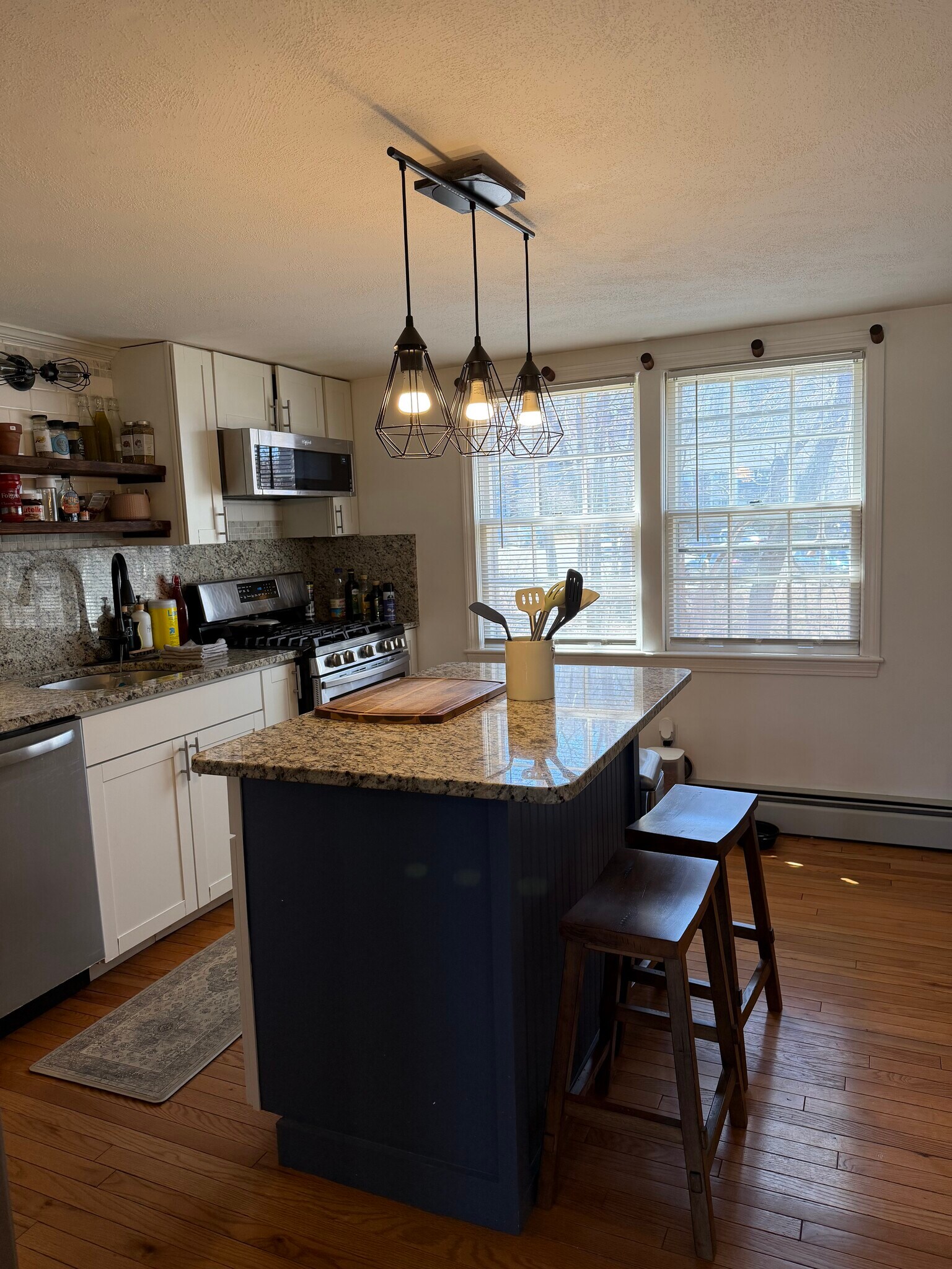 Building Photo - 13 Myles Standish Dr