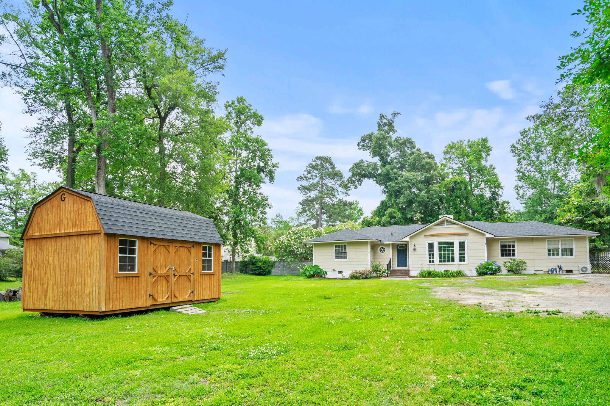 Building Photo - 514 S Cashua Dr