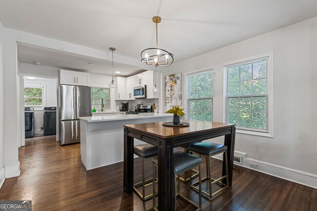 Building Photo - 1472 North Avenue NW