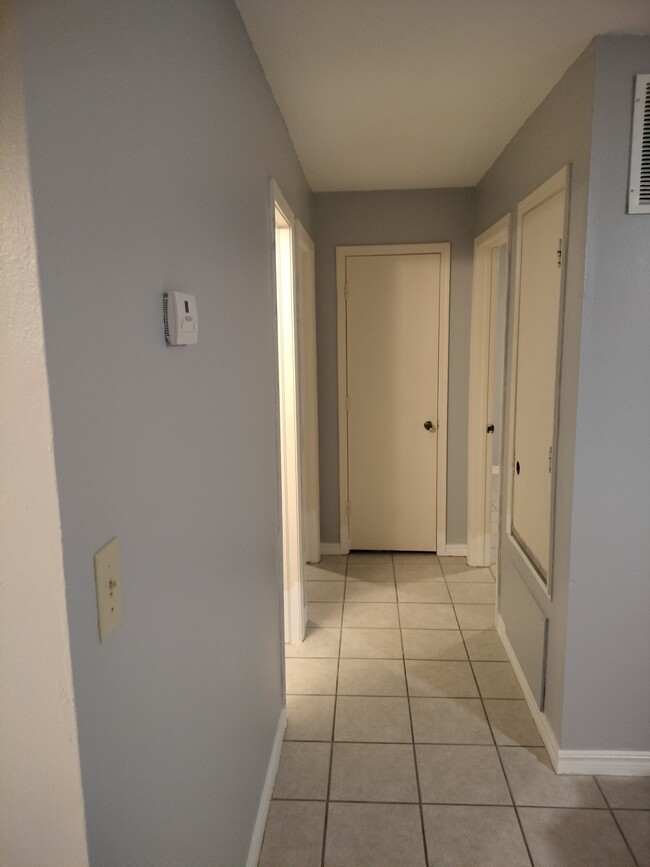 Hallway - 508 Buena Vista Ave