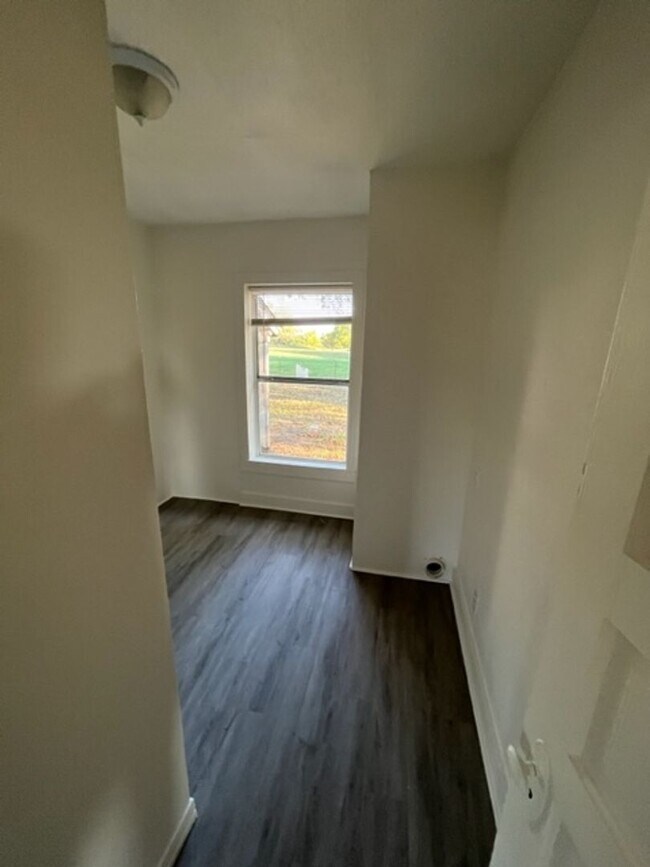 Building Photo - 3569 County Rd 312