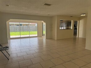 Building Photo - 9651 Sunset Strip
