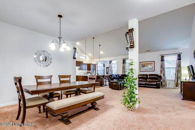 Building Photo - 16982 Green Crest Ln