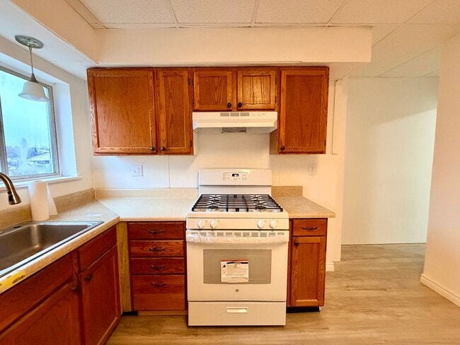 Building Photo - 1108 Oswin St