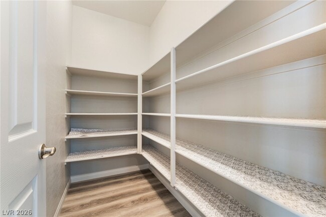 Building Photo - 184 Pace Ave