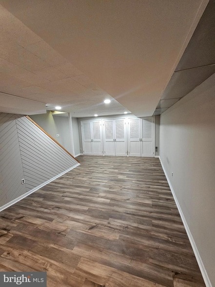 Building Photo - 5424 Jenmatt Dr