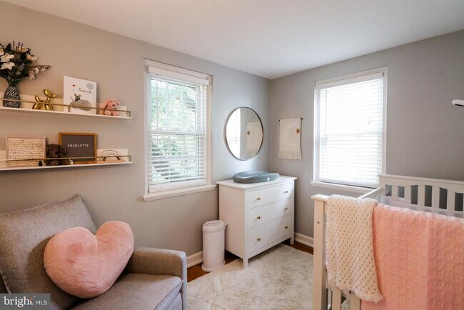 Building Photo - 3620 S Taylor St