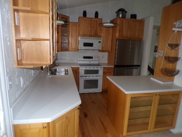 Building Photo - Great Southwest Location - 3 Bedroom - 2 Bathroom (58RO)