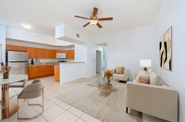 Building Photo - 2851 Riverside Dr