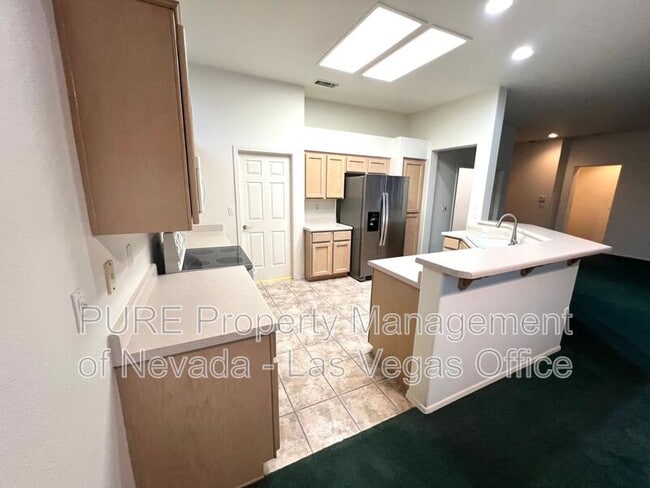 Building Photo - 10733 Clarion Ln