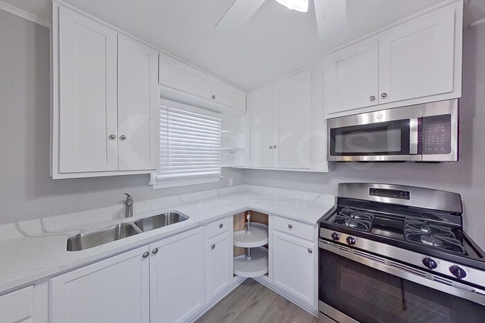 Building Photo - 4211 Cline Rd