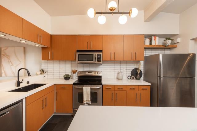 Building Photo - 2311 Caringa Way