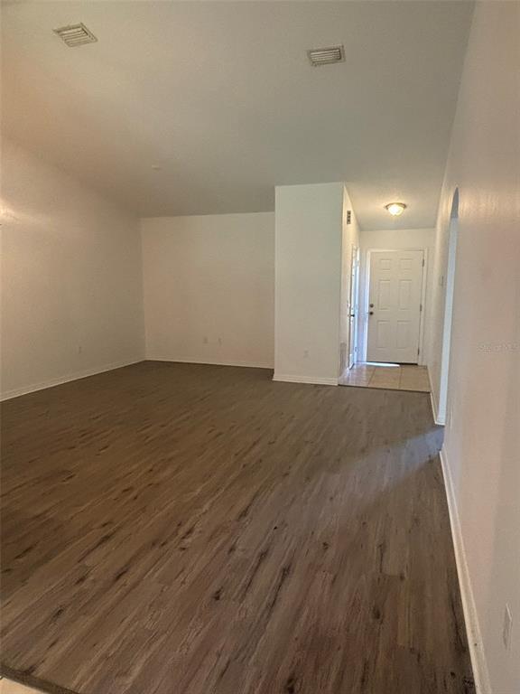 Building Photo - 6 Wood Amber Ln