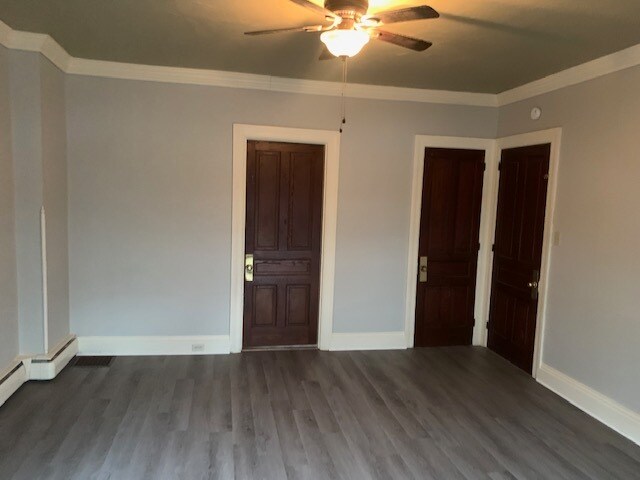 Building Photo - 150 S East St