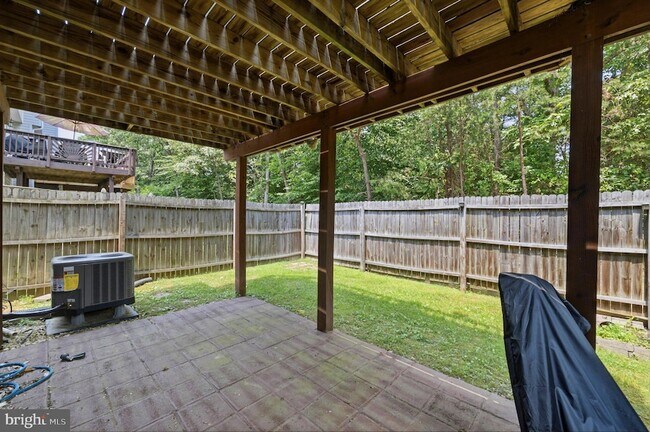 Building Photo - 1518 Deep Gorge Ct