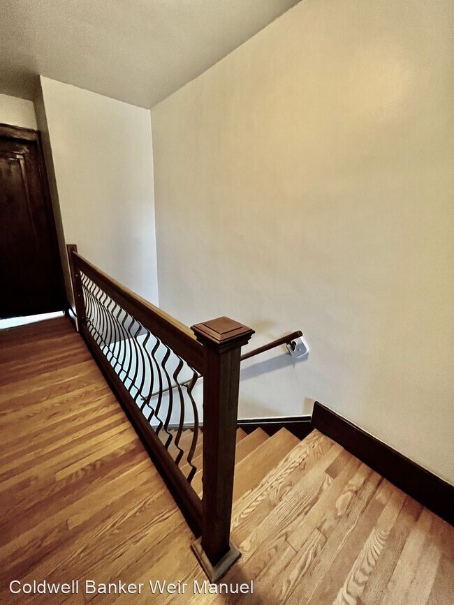 Building Photo - 3 br, 1.5 bath House - 337 Orange Street