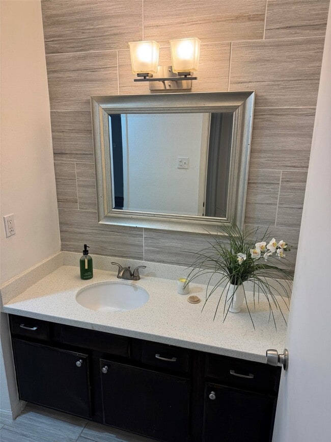 Building Photo - 2001 Bering Dr