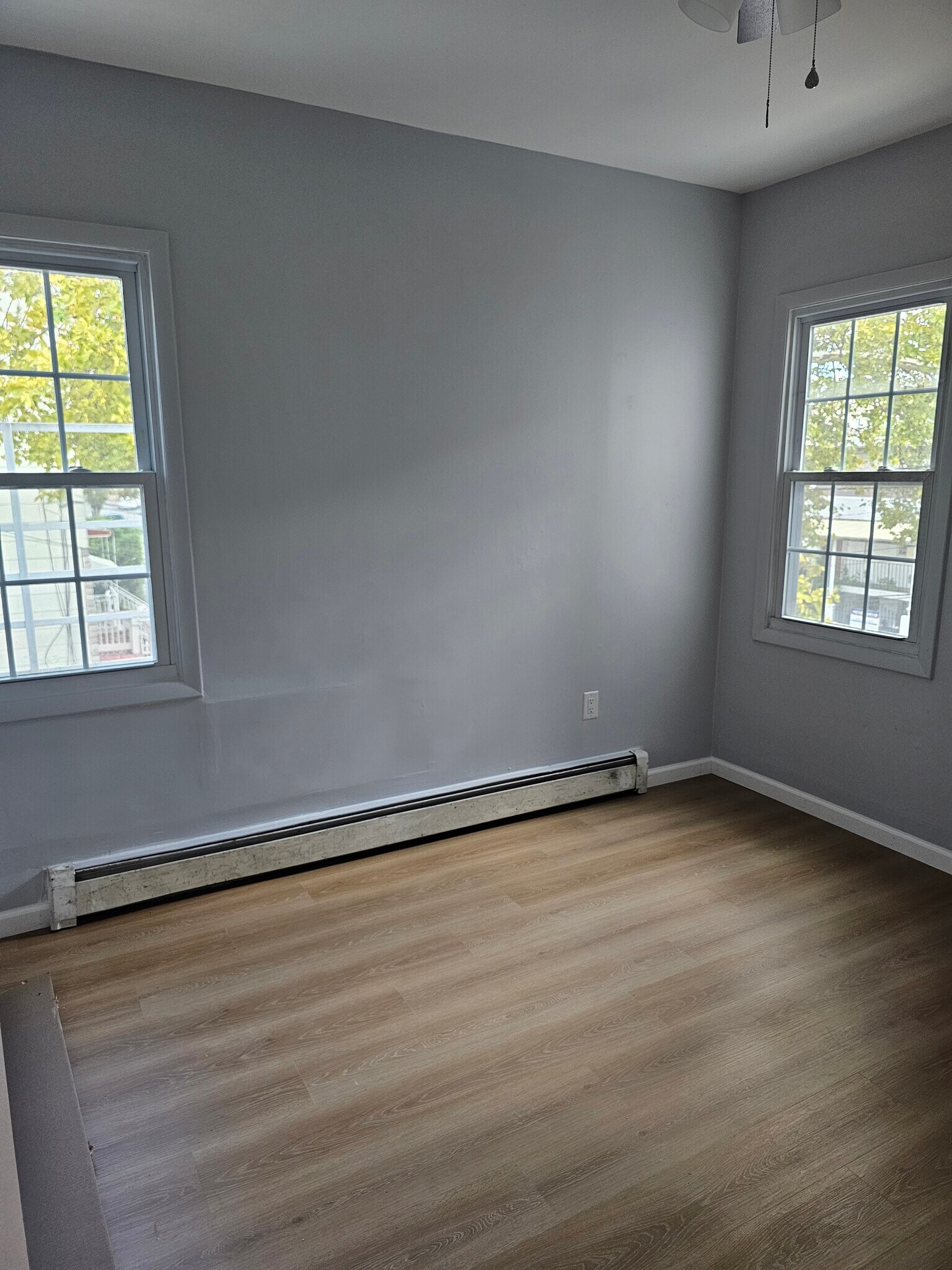 Building Photo - 228 Duncan Ave