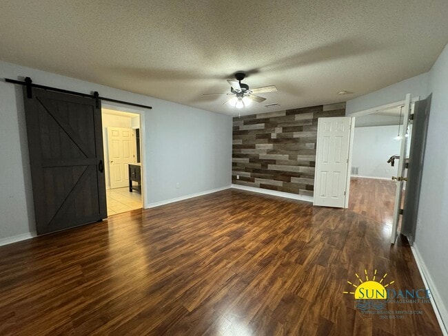 Building Photo - Solar Energy in desirable Hidden Shores of Gulf Breeze Neighborhood!