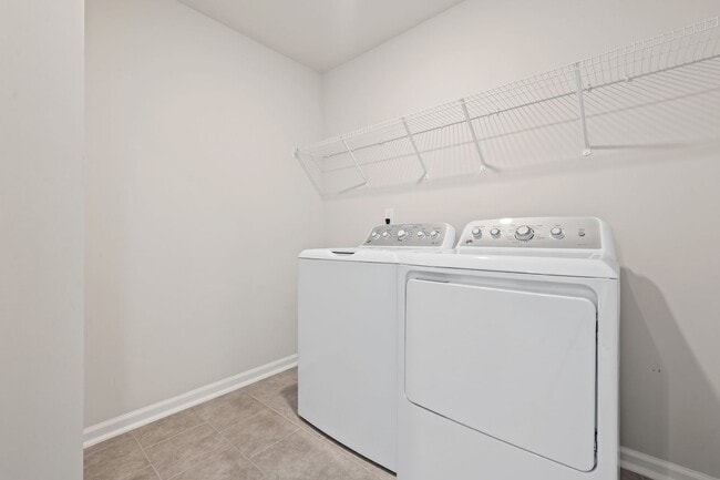 Building Photo - 707 Spoonbill Trl