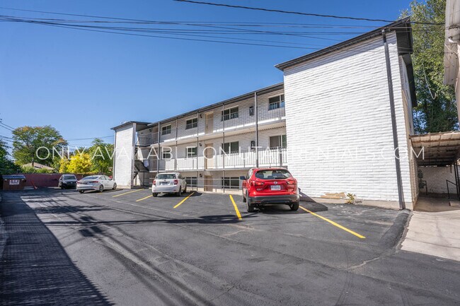 Building Photo - 134-138 S 300 W
