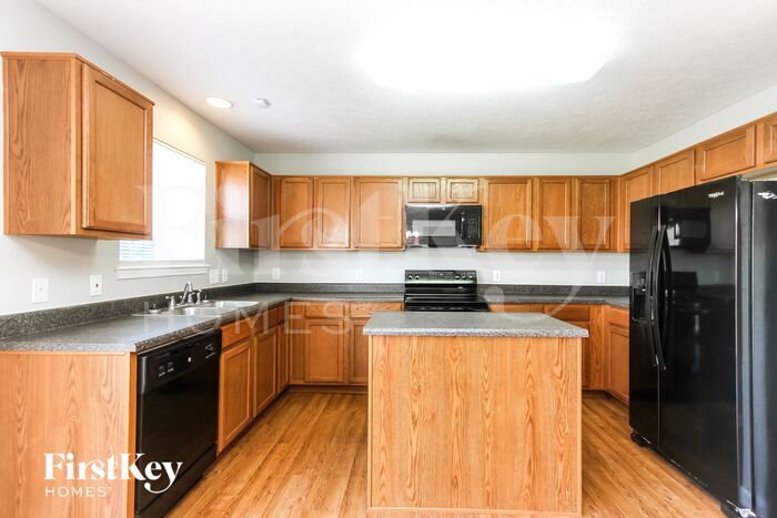 Building Photo - 3537 Birchfield Pl
