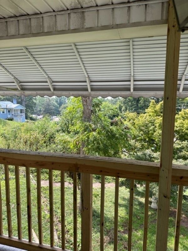 Building Photo - 64 Lakeside Dr