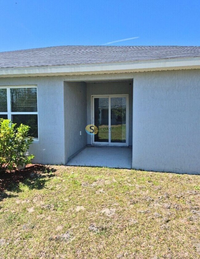 Building Photo - 10 Serenade Pl