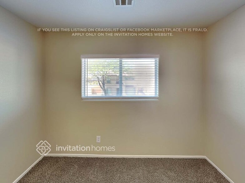 Building Photo - 682 Port Talbot Ave