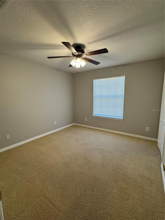 Building Photo - 559 Hiawatha Palm Pl