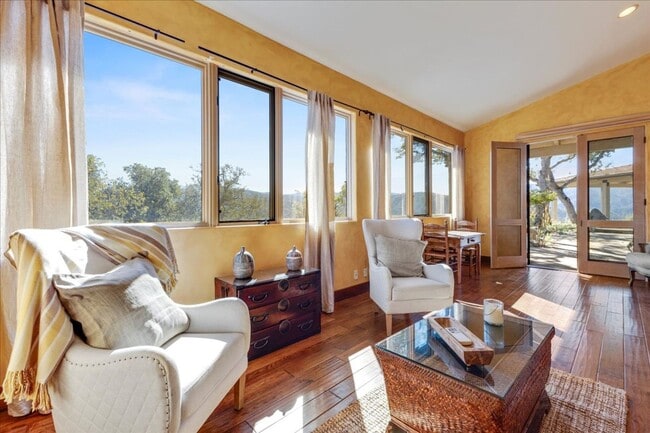Building Photo - Re-built Cachagua Tuscan Retreat