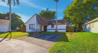 Building Photo - 13550 SW 286th Ter