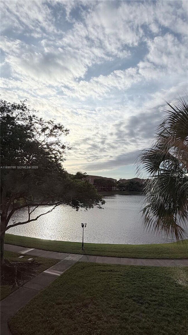 Building Photo - 4602 SW 160th Ave