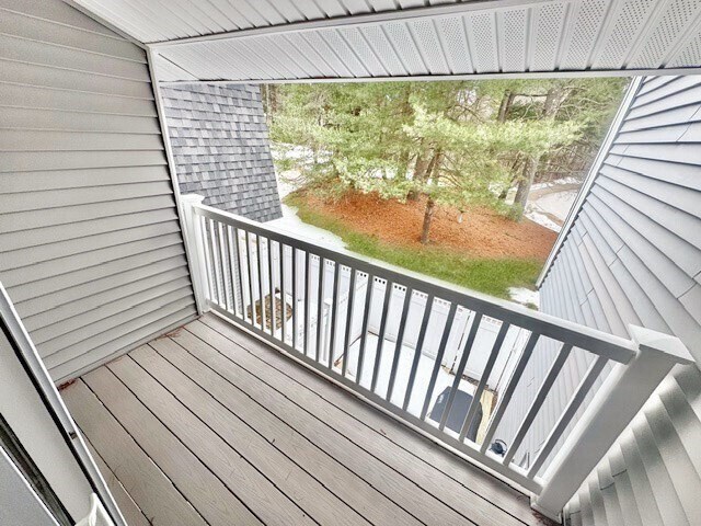 Building Photo - 418 Edgebrook Dr