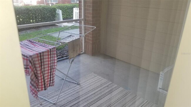 Building Photo - 13028 Plantation Park Cir