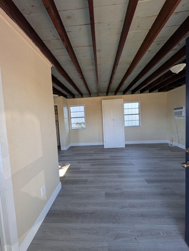 Building Photo - 2600 Shanks Rd