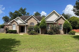 Building Photo - 101 Mallards Landing Dr