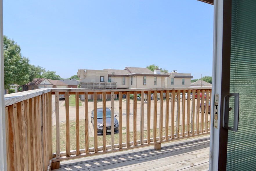Building Photo - 711 Harbour Town Dr