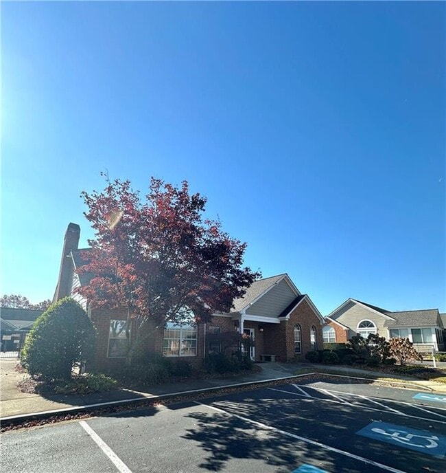 Building Photo - 4412 Orchard Trce