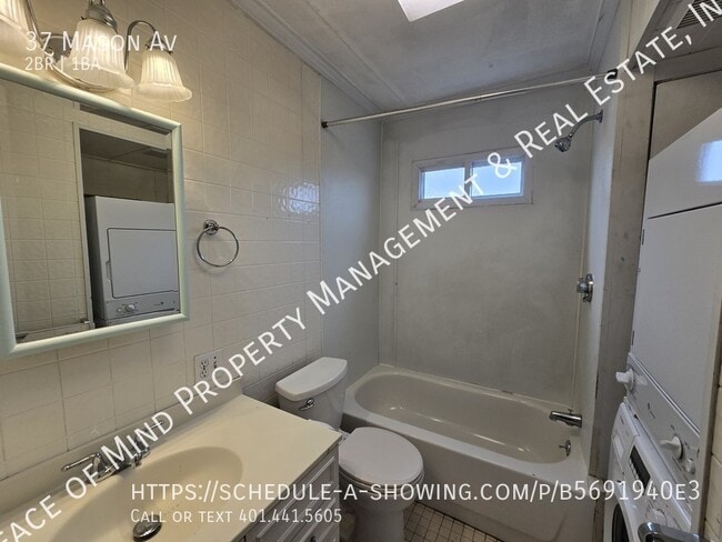 Building Photo - 37 Mason Ave