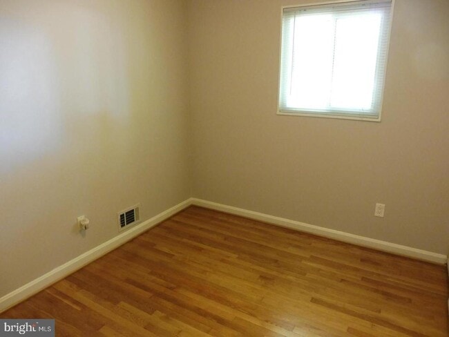 Building Photo - 11501 Monongahela Dr