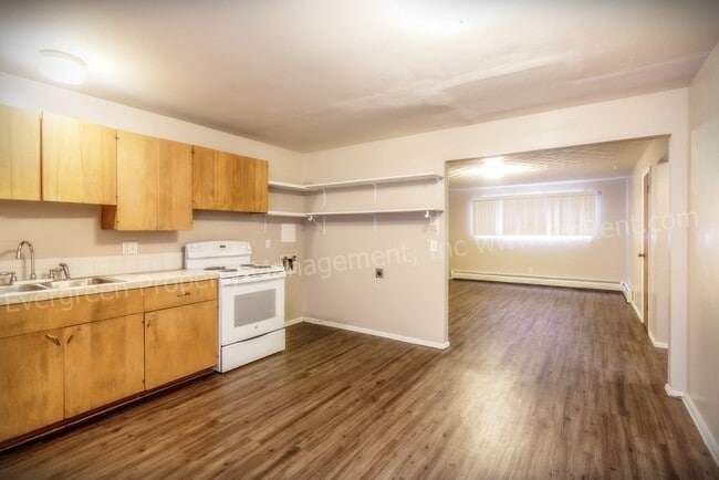 Building Photo - 1110 Gard Pl