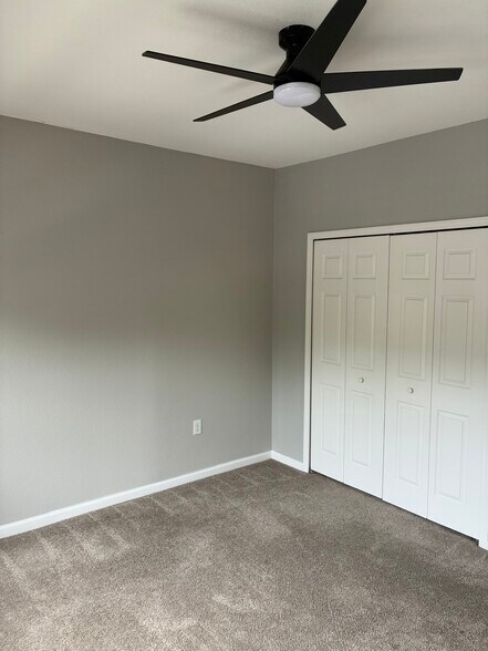 Building Photo - 10075 Gate Pky N