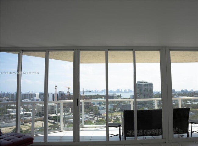 Building Photo - 7330 Ocean Terrace