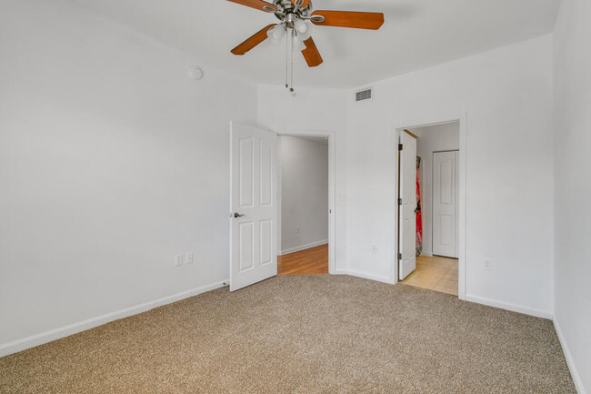Building Photo - 175 Galicia Way
