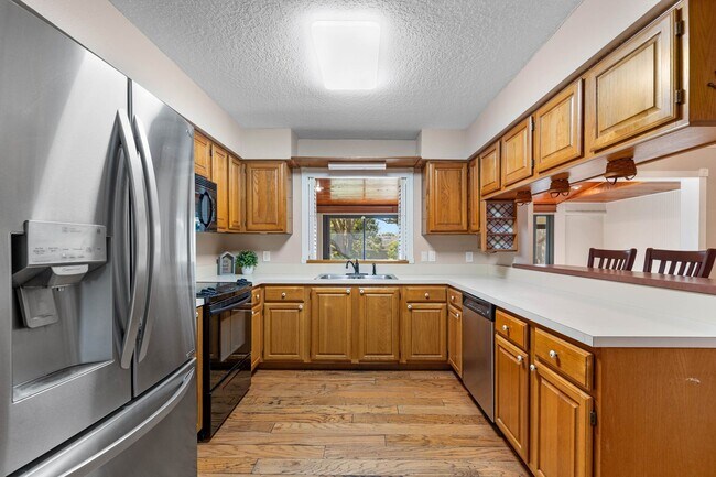 Building Photo - New Rental!