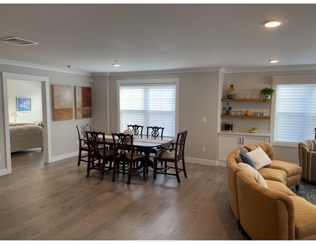 Building Photo - 2075 Lafayette Rd