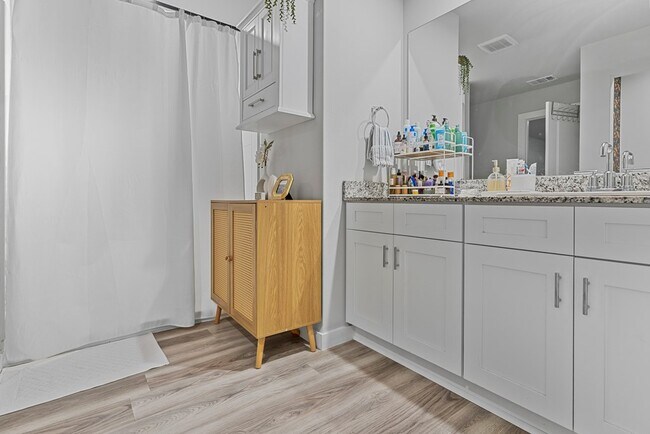 Building Photo - 7710 Purple Vitex Rd