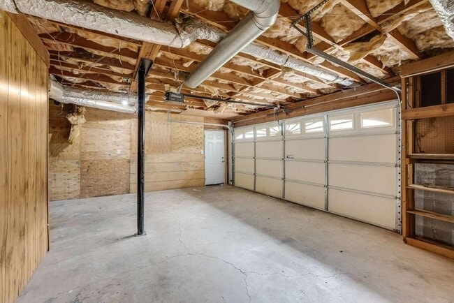 Building Photo - 9745 Loblolly Ln